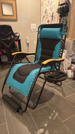 Black and Aqua Metal Oversized Padded Folding Zero Gravity Chair with Cup Holder Outdoor Patio Adjustable Recliner