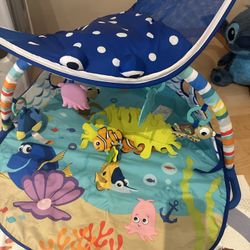 Nemo Play Gym