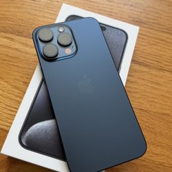 Apple iPhone 15 Pro Max 256GB 83% Blue Unlocked Mint Condition!