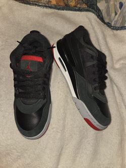 Nike Air Jordan 4