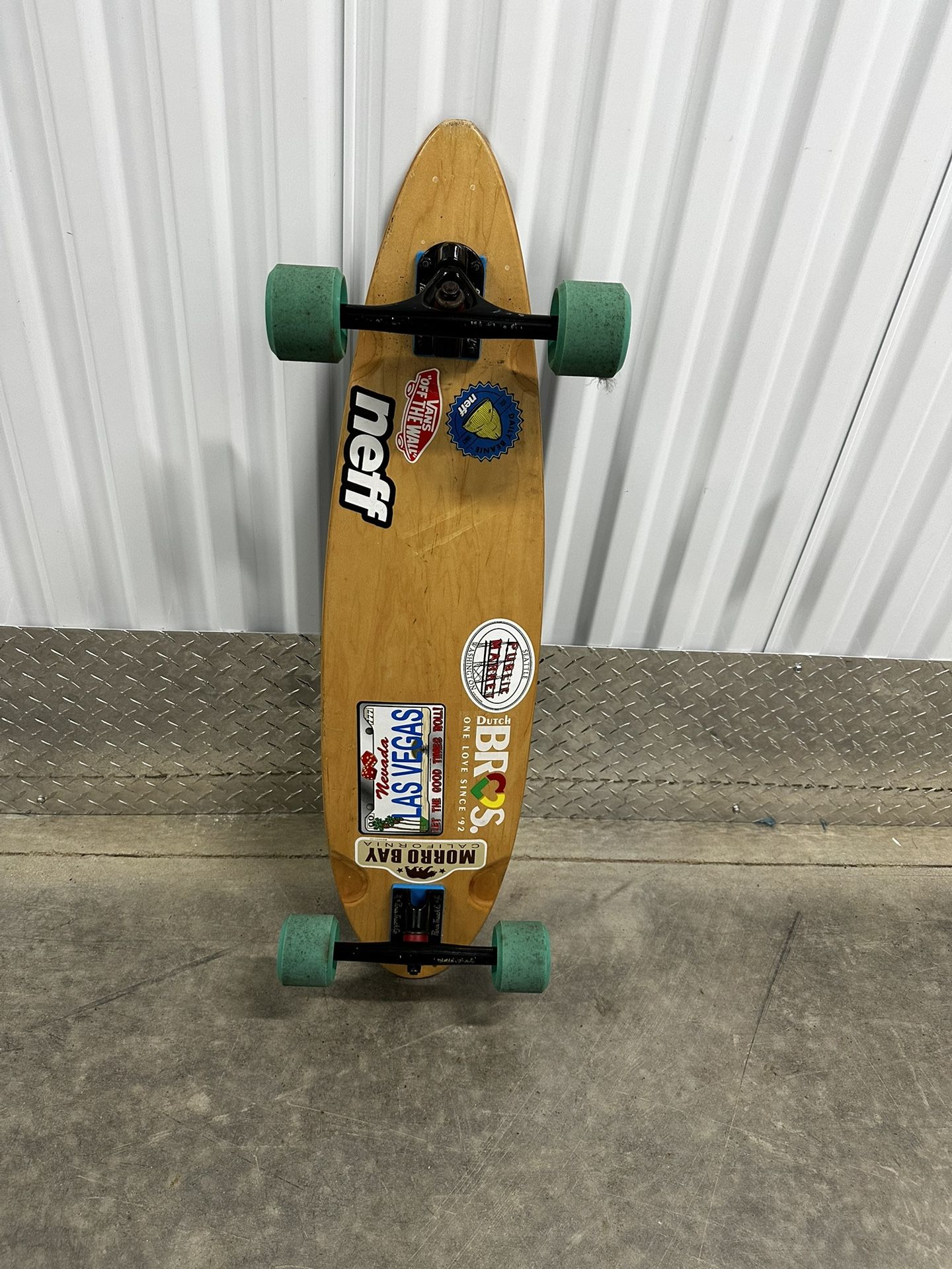 Longboard, Skateboard