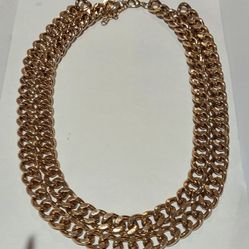 Thick Double Link Gold Chain Necklace
