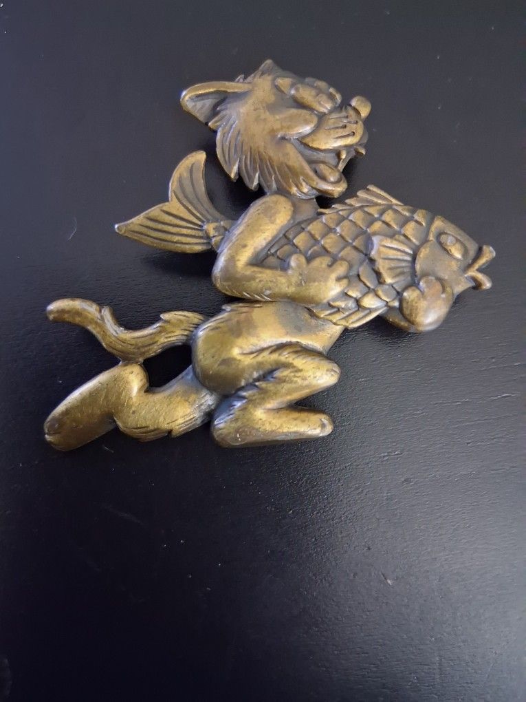 All Brass Vintage Brooch Pin