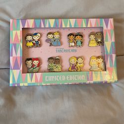 It’s A Small Fantasyland Princess & Prince Pin Set