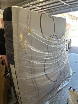 Queen Mattress with Box Spring