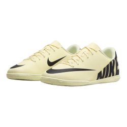 Lemonade Soccer cleats 6y