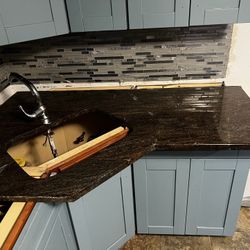 Granite Countertop Corner Piece 