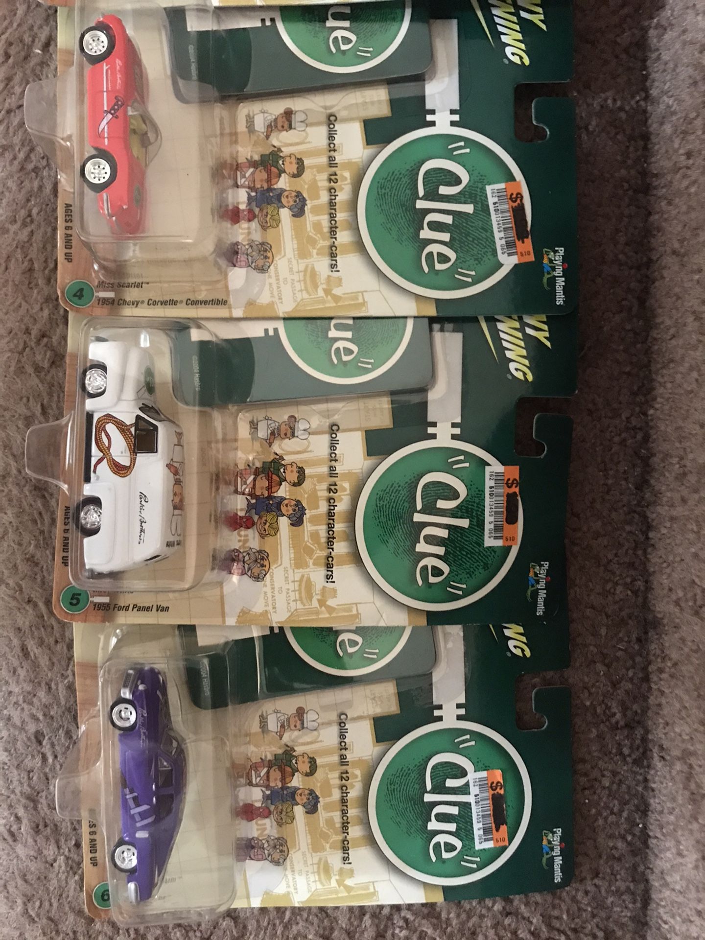 2004-(Clue w/ game cards) 13 Johnny Lightening 1:64 cars