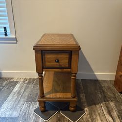 Small Oak End Table