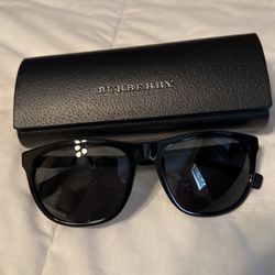 Sunglasses BurBerry Dark Black 58-18-145