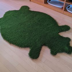 Astroturf Bearskin Novelty Rug