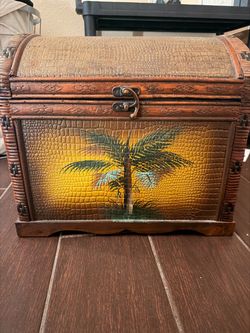 Decorative Camelback Storage Chest with Palm Tree Design
