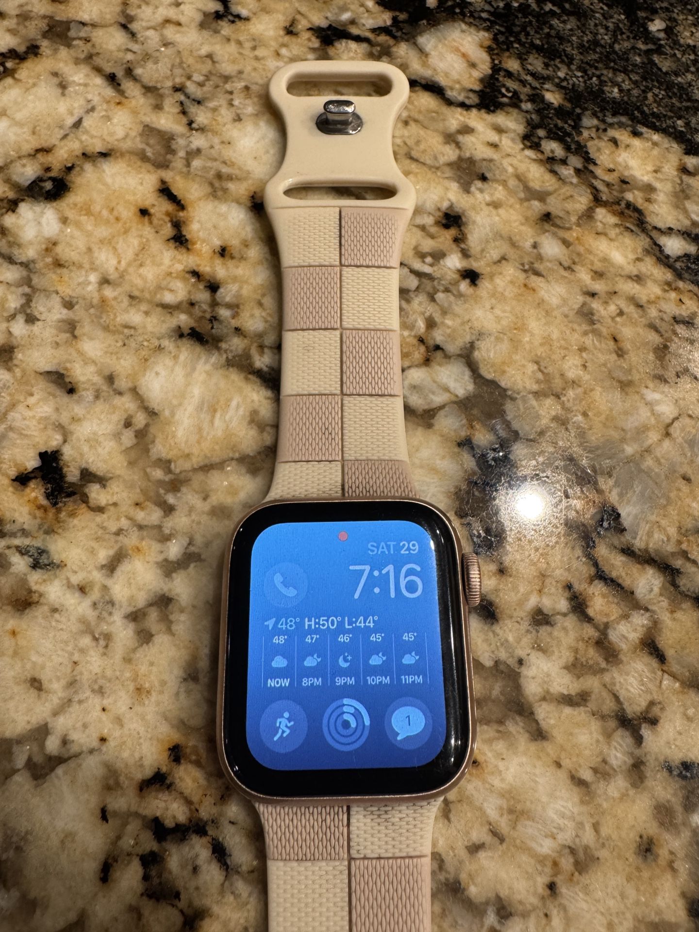 Apple Watch SE