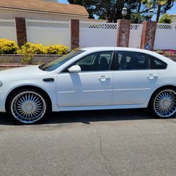 (16) Chevy Impala, 22"rims, Clean Title, Smogged
