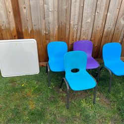 Kids table and 4 chairs