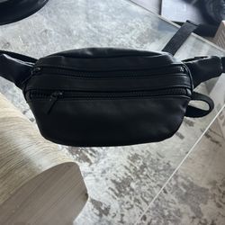 Black Fanny Pack 