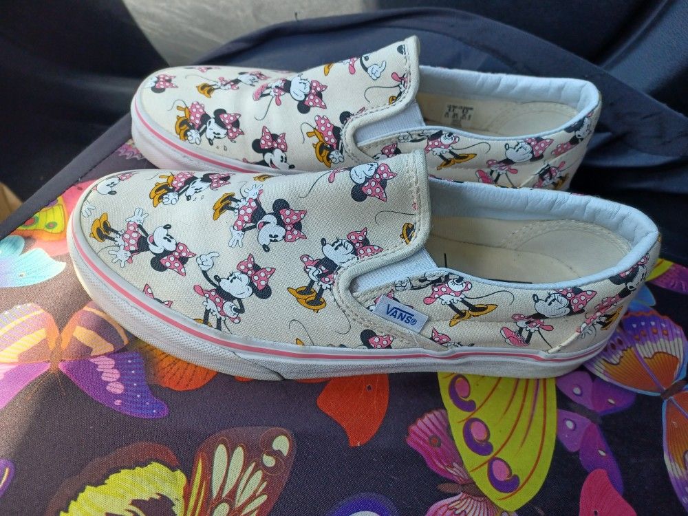 Van's Shoes Size 6.5