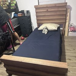 Twin Bed With Mattress 