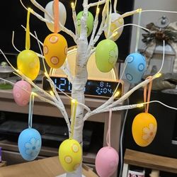 Easter Lightup Tree Decor