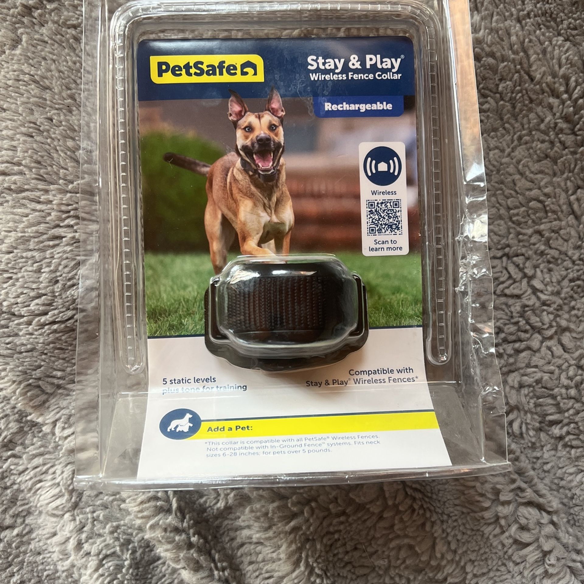 Pet safe Stay And Play Wireless Fence Collar
