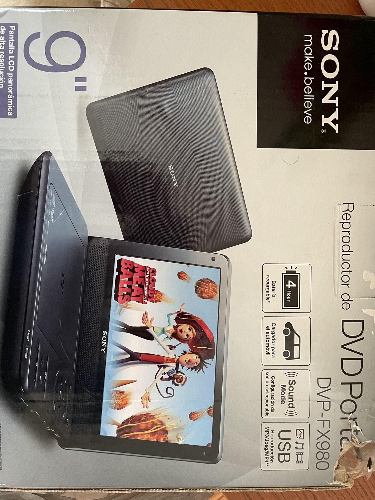 Sony DVP-FX980 Portable DVD Player 9" Widescreen LCD