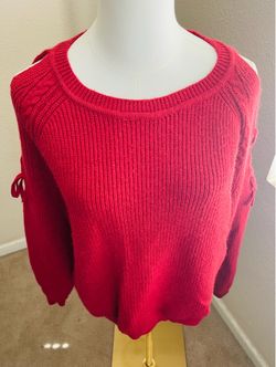 WOMENS SWEATER
