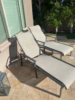 TROPITONE CHAISE LOUNGES - 2