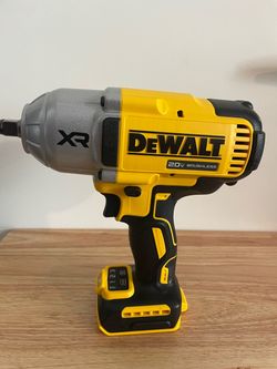 New Dewalt 1/2” Impact Driver DCF900