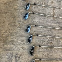 Nike Victory Red Full Cavity Irons (P–4) – Regular Flex