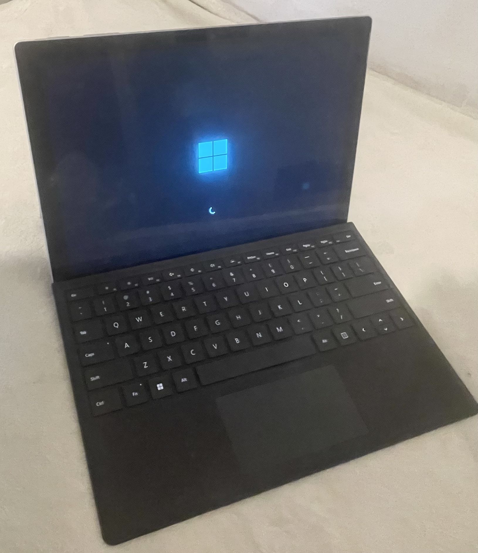 Surface Pro 13” 11gen Laptop/Tablet