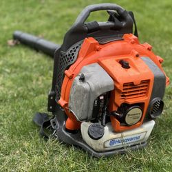 Husqvarna Gas Powered Backpack Blower For Leaf’s and Stuff 