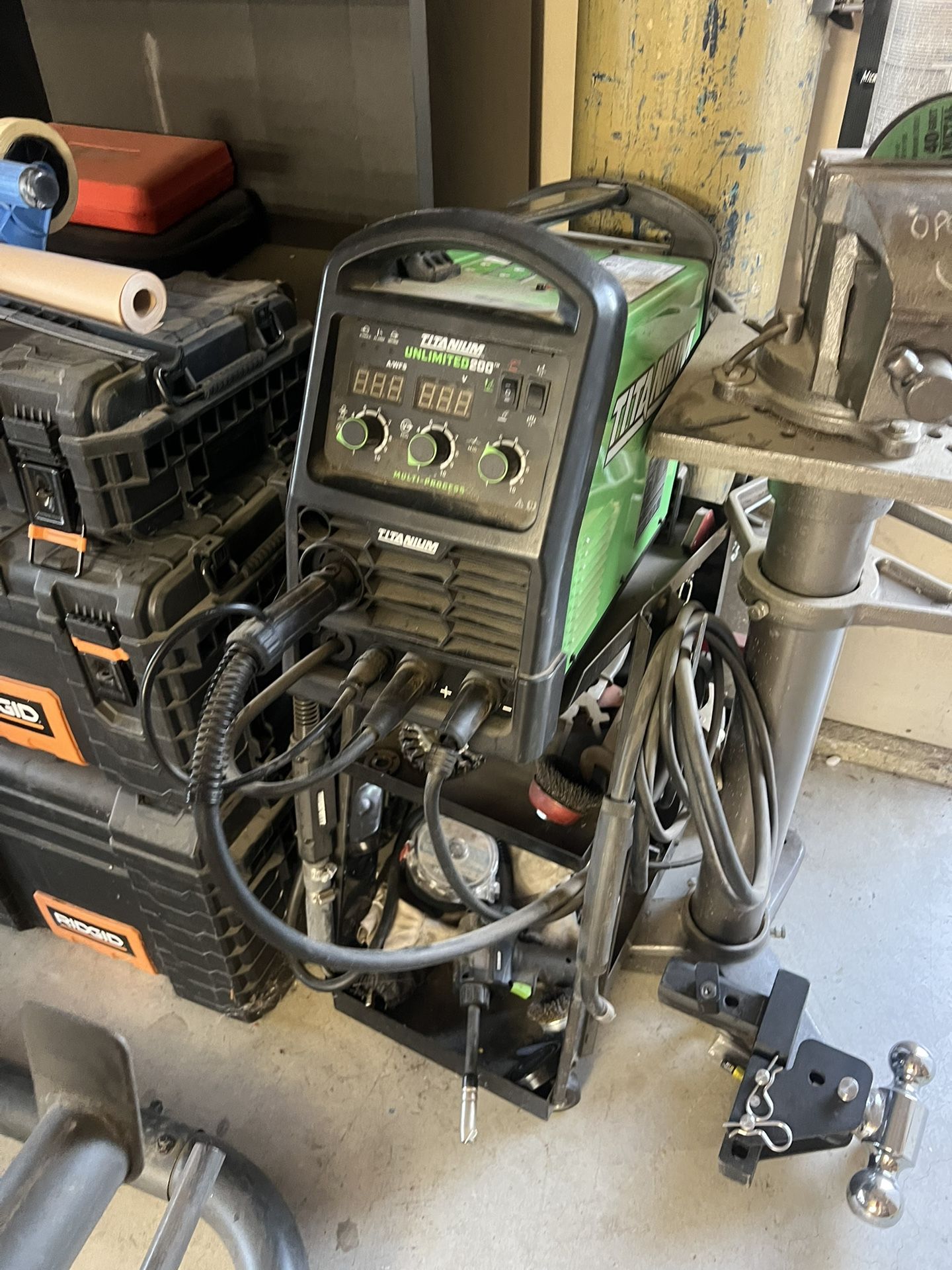 Titanium Unlimited 200