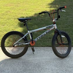 Mongoose Index 2.0 Bike 