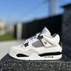 Jordan 4 Military Black Size 12 