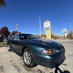 1995 Ford Mustang