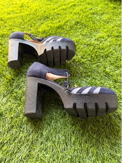 Navy blue platform block heel shoes