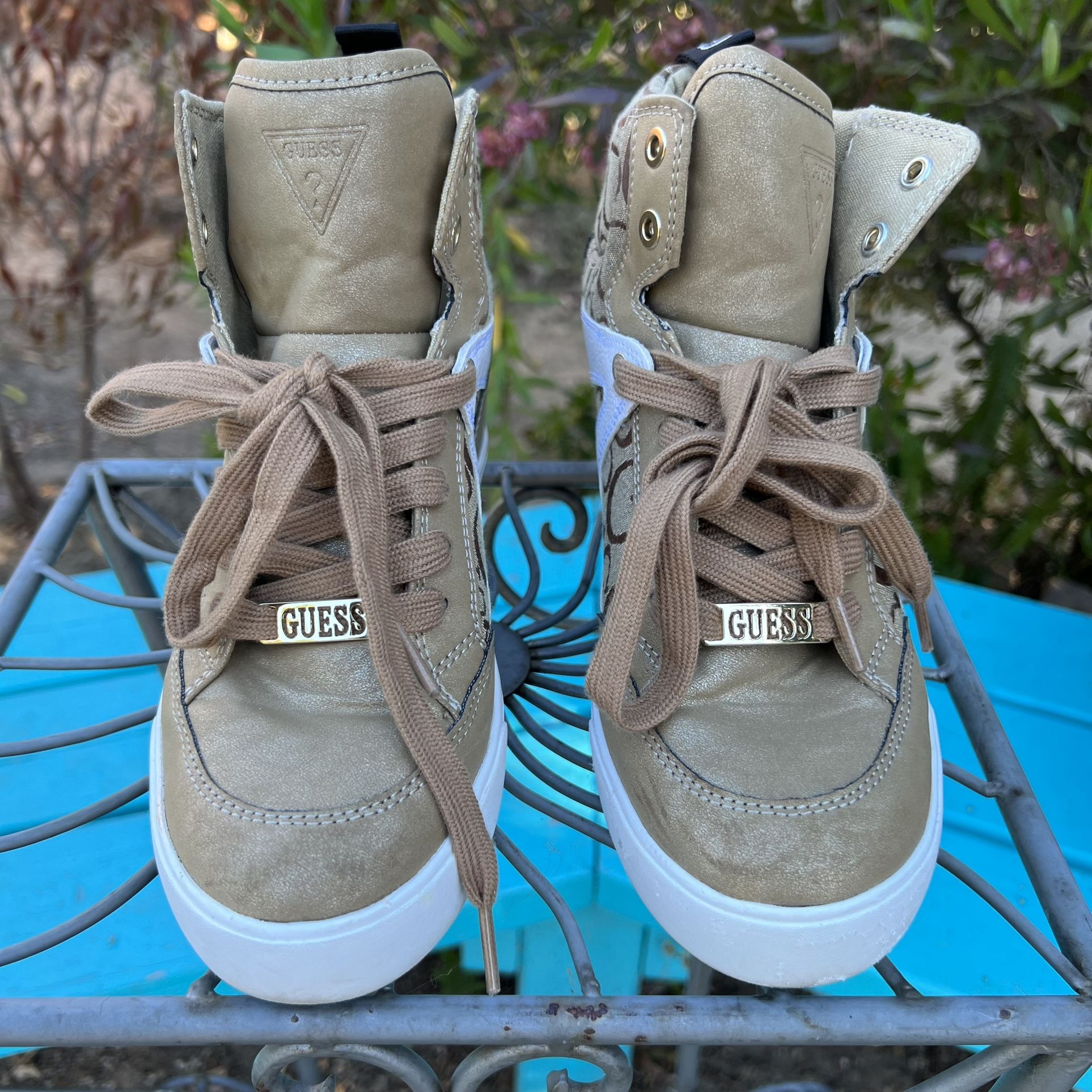 Wedge Guess Medida 8