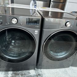 LG FRONT LOAD WASHER & NEW GAS DRYER 
