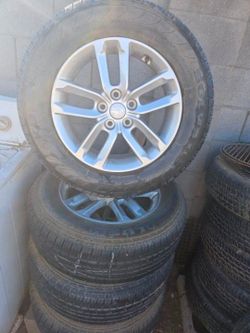 P235/65R17 SOLUS KL