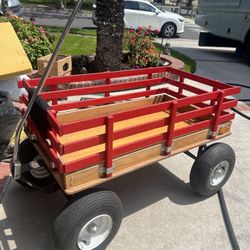 Red Wood Wagon 