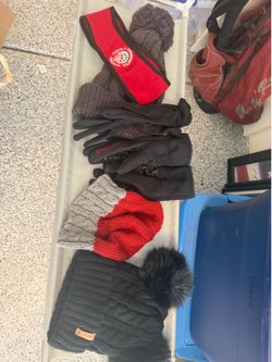Beanies /gloves