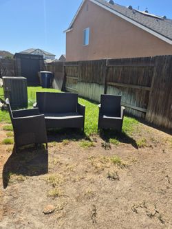 4-Piece Outdoor Wicker Patio Furniture Set