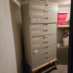 Metal Or Tool Cabinet 