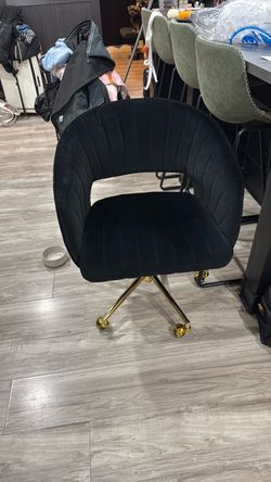 Desk chair