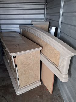 Bedroom  set queen
