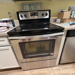 Whirlpool Glass stove top
