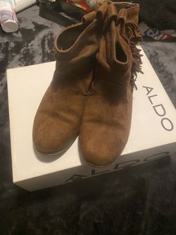 Aldo mini boot size 6