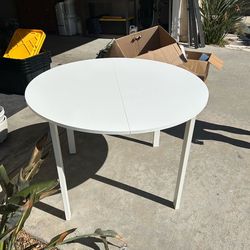 Round Dining Table - 4-seater