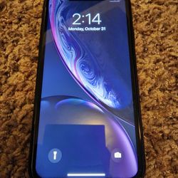 iPhone XR 64GB Unlocked