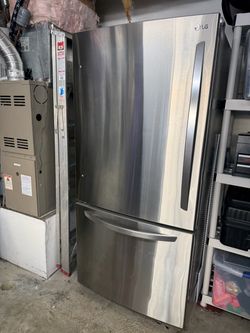 LG 24 cu. ft. Bottom Freezer Refrigerator